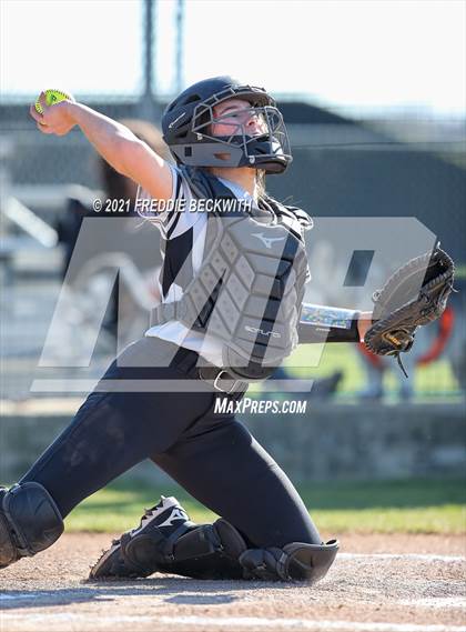 Thumbnail 2 in Pottsboro @ Lindsay photogallery.