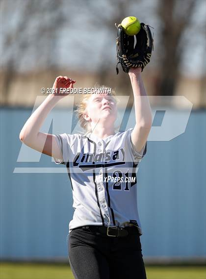 Thumbnail 3 in Pottsboro @ Lindsay photogallery.