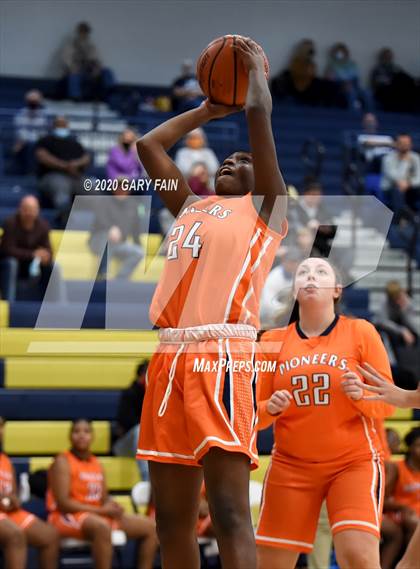 Thumbnail 1 in East Ridge @ Soddy Daisy photogallery.