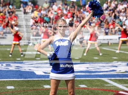 Thumbnail 1 in 34th Maine Lobster Bowl Classic photogallery.