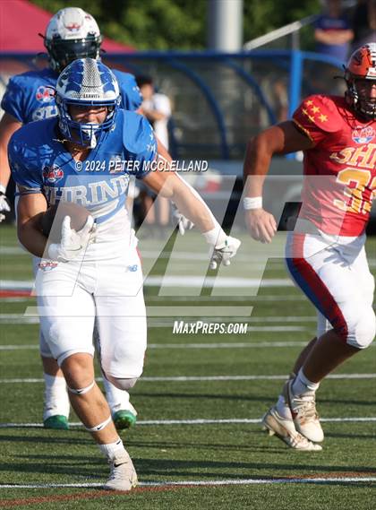 Thumbnail 3 in 34th Maine Lobster Bowl Classic photogallery.