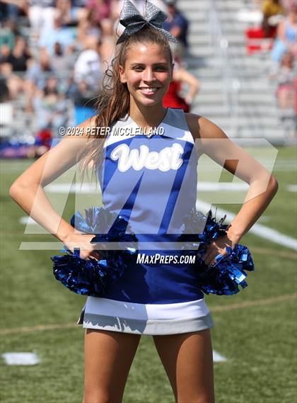 Thumbnail 1 in 34th Maine Lobster Bowl Classic photogallery.