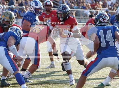Thumbnail 3 in 34th Maine Lobster Bowl Classic photogallery.