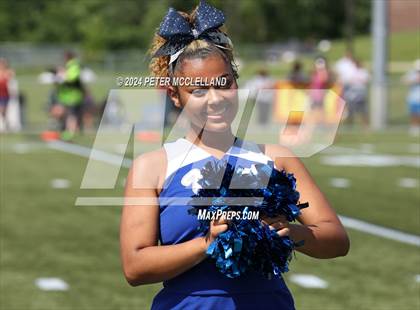 Thumbnail 3 in 34th Maine Lobster Bowl Classic photogallery.