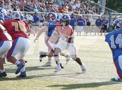 Thumbnail 3 in 34th Maine Lobster Bowl Classic photogallery.
