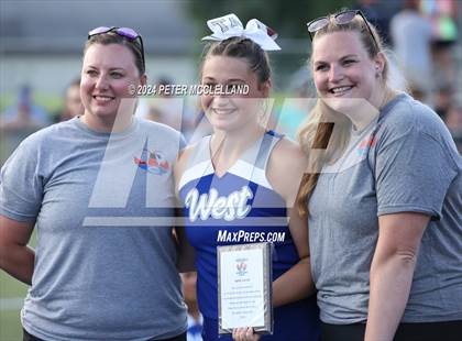 Thumbnail 2 in 34th Maine Lobster Bowl Classic photogallery.