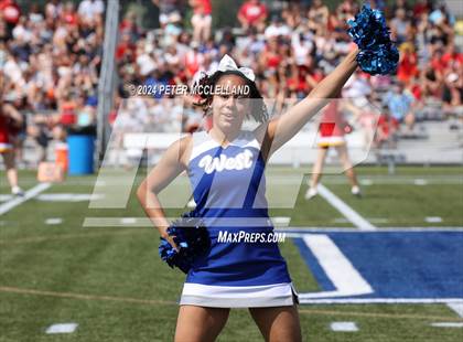 Thumbnail 3 in 34th Maine Lobster Bowl Classic photogallery.