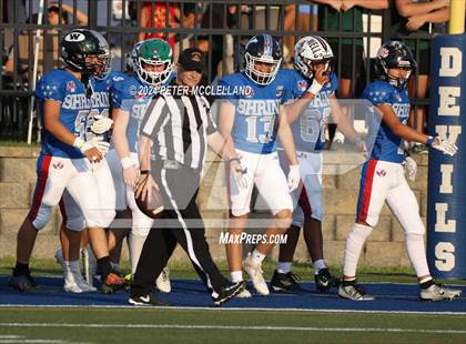 Thumbnail 3 in 34th Maine Lobster Bowl Classic photogallery.