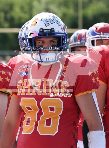 Thumbnail 2 in 34th Maine Lobster Bowl Classic photogallery.