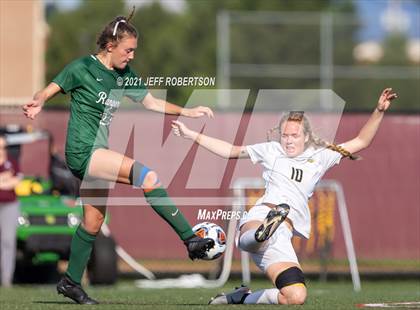 Thumbnail 2 in Forest Hills Central vs Hudsonville (MHSAA D1 Region 1 Finals) photogallery.