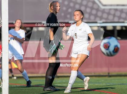 Thumbnail 1 in Forest Hills Central vs Hudsonville (MHSAA D1 Region 1 Finals) photogallery.