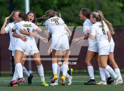 Thumbnail 3 in Forest Hills Central vs Hudsonville (MHSAA D1 Region 1 Finals) photogallery.