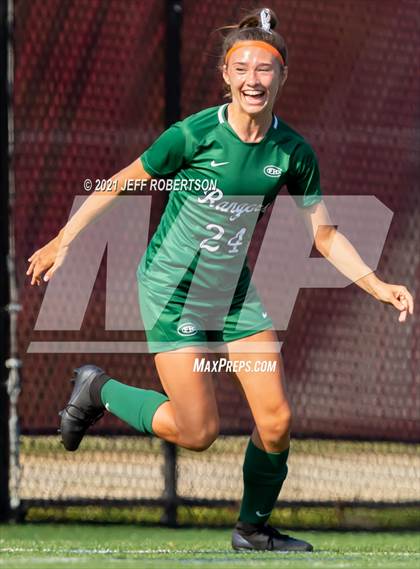 Thumbnail 3 in Forest Hills Central vs Hudsonville (MHSAA D1 Region 1 Finals) photogallery.