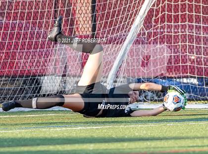 Thumbnail 3 in Forest Hills Central vs Hudsonville (MHSAA D1 Region 1 Finals) photogallery.