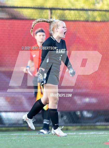 Thumbnail 3 in Forest Hills Central vs Hudsonville (MHSAA D1 Region 1 Finals) photogallery.