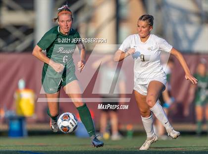 Thumbnail 2 in Forest Hills Central vs Hudsonville (MHSAA D1 Region 1 Finals) photogallery.