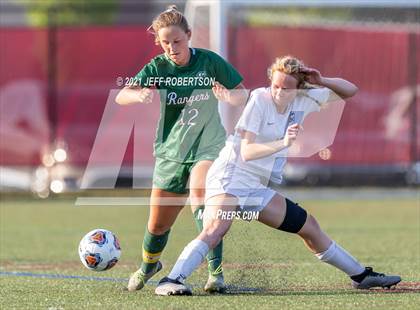 Thumbnail 1 in Forest Hills Central vs Hudsonville (MHSAA D1 Region 1 Finals) photogallery.