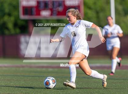 Thumbnail 3 in Forest Hills Central vs Hudsonville (MHSAA D1 Region 1 Finals) photogallery.