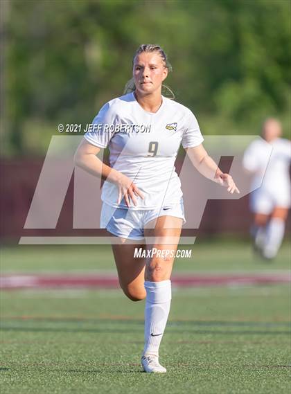 Thumbnail 1 in Forest Hills Central vs Hudsonville (MHSAA D1 Region 1 Finals) photogallery.
