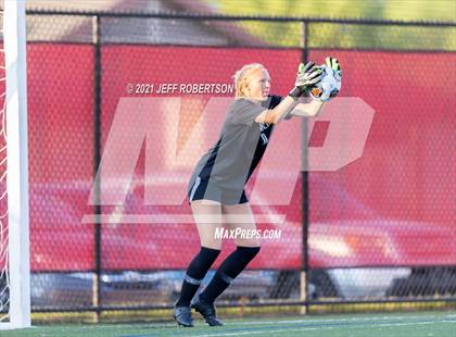 Thumbnail 3 in Forest Hills Central vs Hudsonville (MHSAA D1 Region 1 Finals) photogallery.