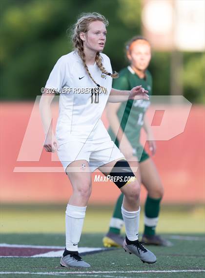 Thumbnail 1 in Forest Hills Central vs Hudsonville (MHSAA D1 Region 1 Finals) photogallery.