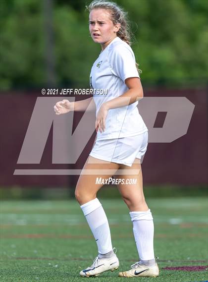 Thumbnail 3 in Forest Hills Central vs Hudsonville (MHSAA D1 Region 1 Finals) photogallery.