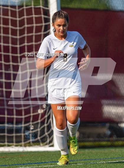 Thumbnail 3 in Forest Hills Central vs Hudsonville (MHSAA D1 Region 1 Finals) photogallery.