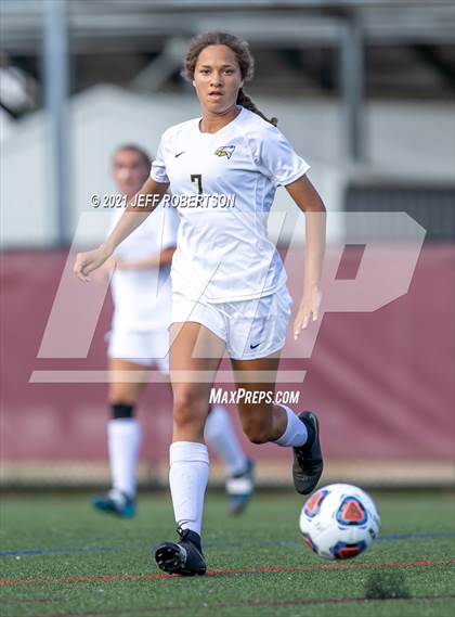 Thumbnail 2 in Forest Hills Central vs Hudsonville (MHSAA D1 Region 1 Finals) photogallery.