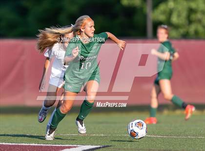 Thumbnail 1 in Forest Hills Central vs Hudsonville (MHSAA D1 Region 1 Finals) photogallery.
