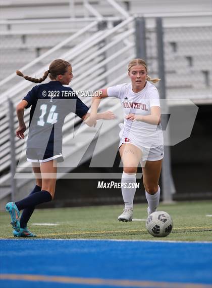 Thumbnail 2 in Bountiful @ Juan Diego Catholic photogallery.