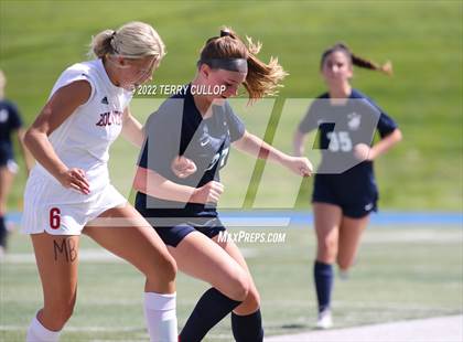 Thumbnail 2 in Bountiful @ Juan Diego Catholic photogallery.