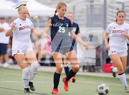 Thumbnail 2 in Bountiful @ Juan Diego Catholic photogallery.