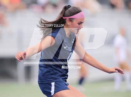 Thumbnail 3 in Bountiful @ Juan Diego Catholic photogallery.