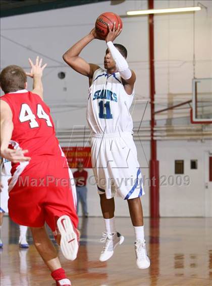 Thumbnail 2 in Isle of Wight Academy vs. Atlantic Shores Christian (Metro Conference Final) photogallery.