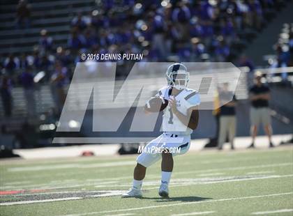 Thumbnail 1 in Valley Christian @ Archbishop Riordan photogallery.