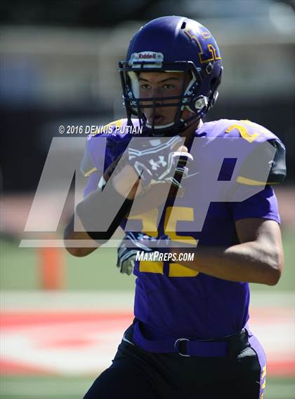 Thumbnail 1 in Valley Christian @ Archbishop Riordan photogallery.