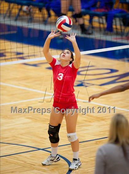 Thumbnail 2 in Taft @ Warren photogallery.
