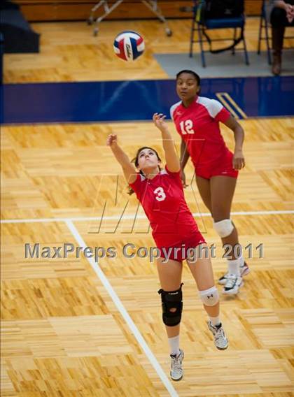 Thumbnail 3 in Taft @ Warren photogallery.