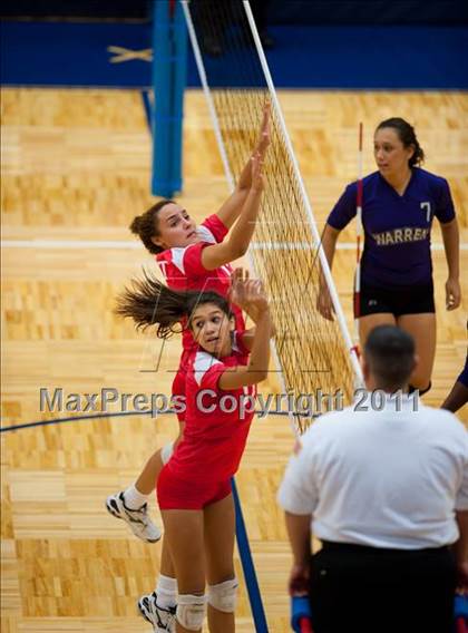 Thumbnail 1 in Taft @ Warren photogallery.