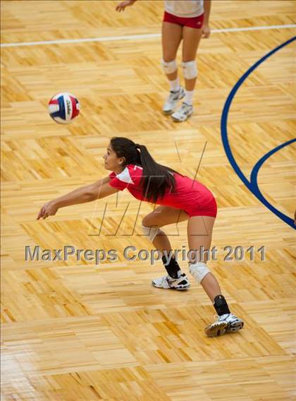 Thumbnail 2 in Taft @ Warren photogallery.