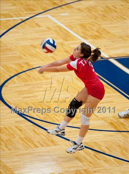 Thumbnail 1 in Taft @ Warren photogallery.