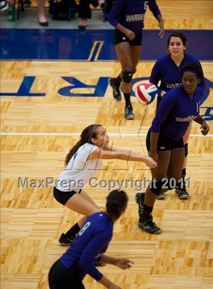 Thumbnail 2 in Taft @ Warren photogallery.