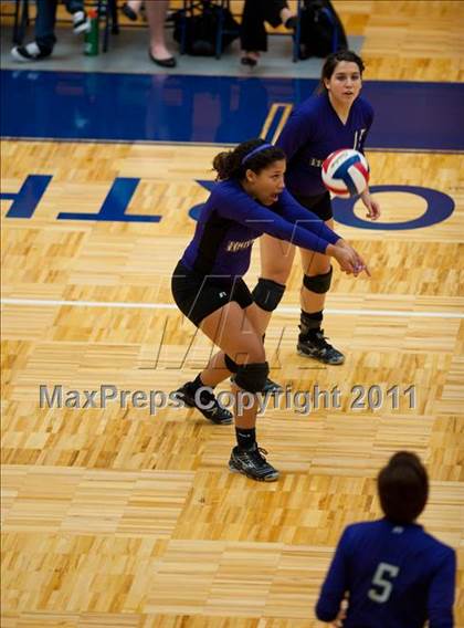 Thumbnail 3 in Taft @ Warren photogallery.