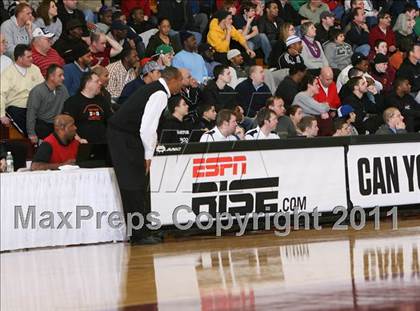 Thumbnail 2 in Taft vs. Mt. Vernon (Spalding Hoophall Classic) photogallery.