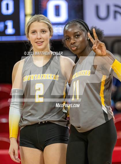 Thumbnail 2 in Kings Mountain vs Orange (NCHSAA 3A Final) photogallery.