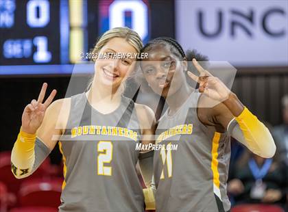 Thumbnail 3 in Kings Mountain vs Orange (NCHSAA 3A Final) photogallery.