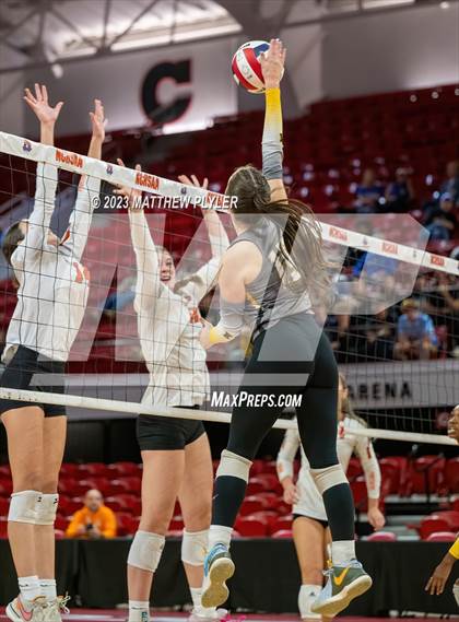 Thumbnail 1 in Kings Mountain vs Orange (NCHSAA 3A Final) photogallery.