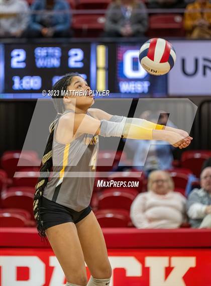 Thumbnail 3 in Kings Mountain vs Orange (NCHSAA 3A Final) photogallery.