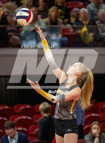 Thumbnail 3 in Kings Mountain vs Orange (NCHSAA 3A Final) photogallery.