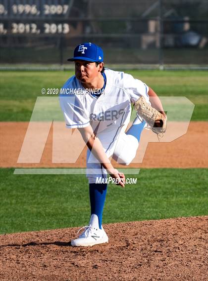 Thumbnail 3 in Aliso Niguel @ El Toro photogallery.